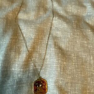 Elegant Gold and Red Pendant Necklace